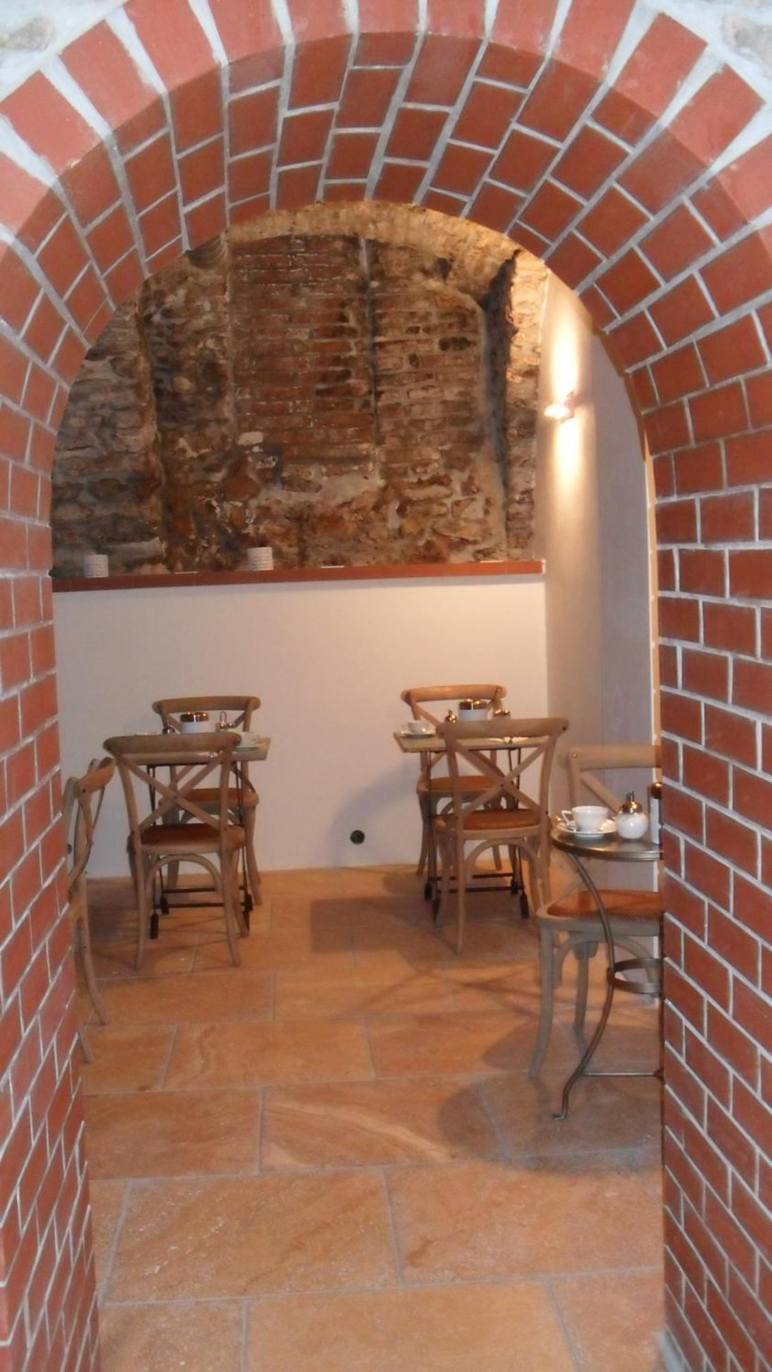 Jungmann Hotel Прага Экстерьер фото