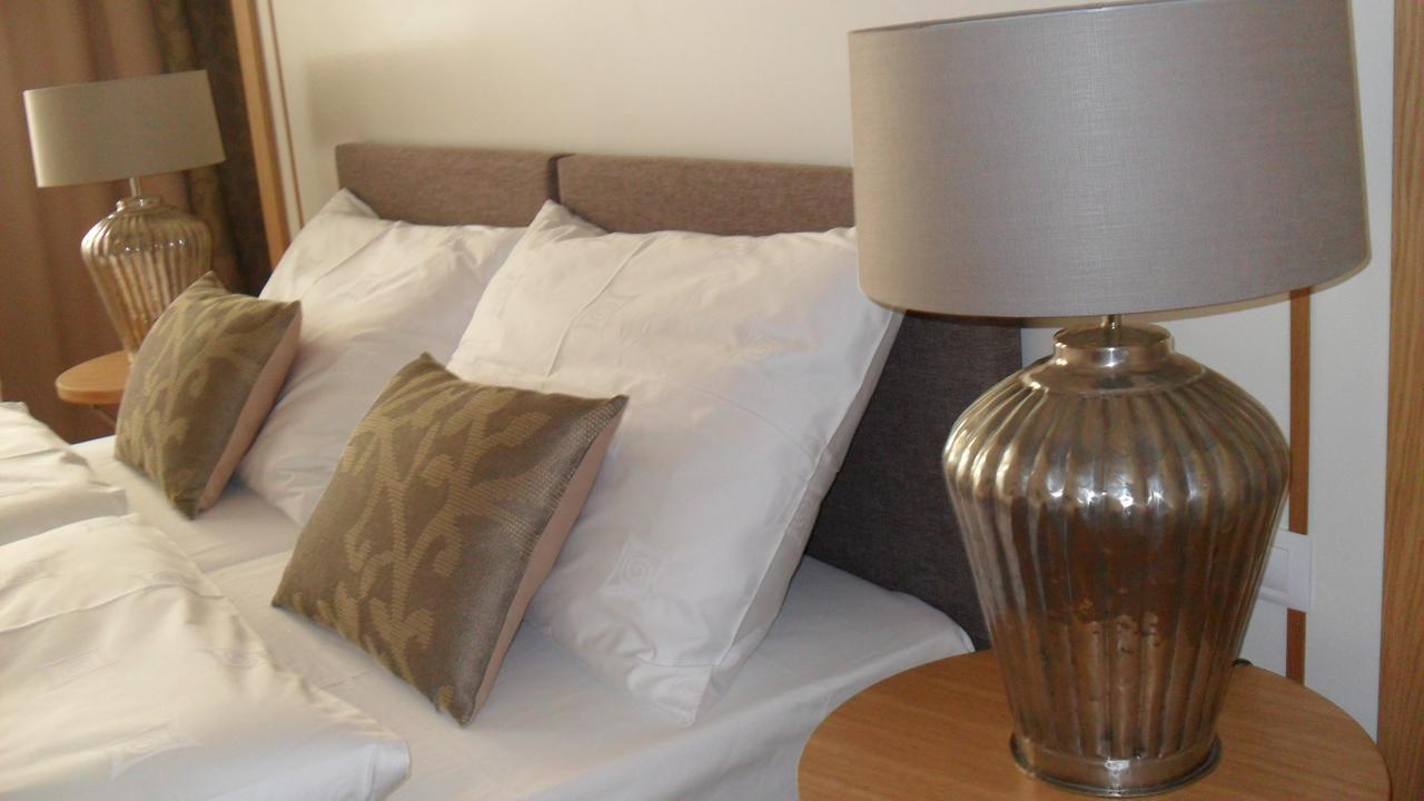Jungmann Hotel Прага Экстерьер фото