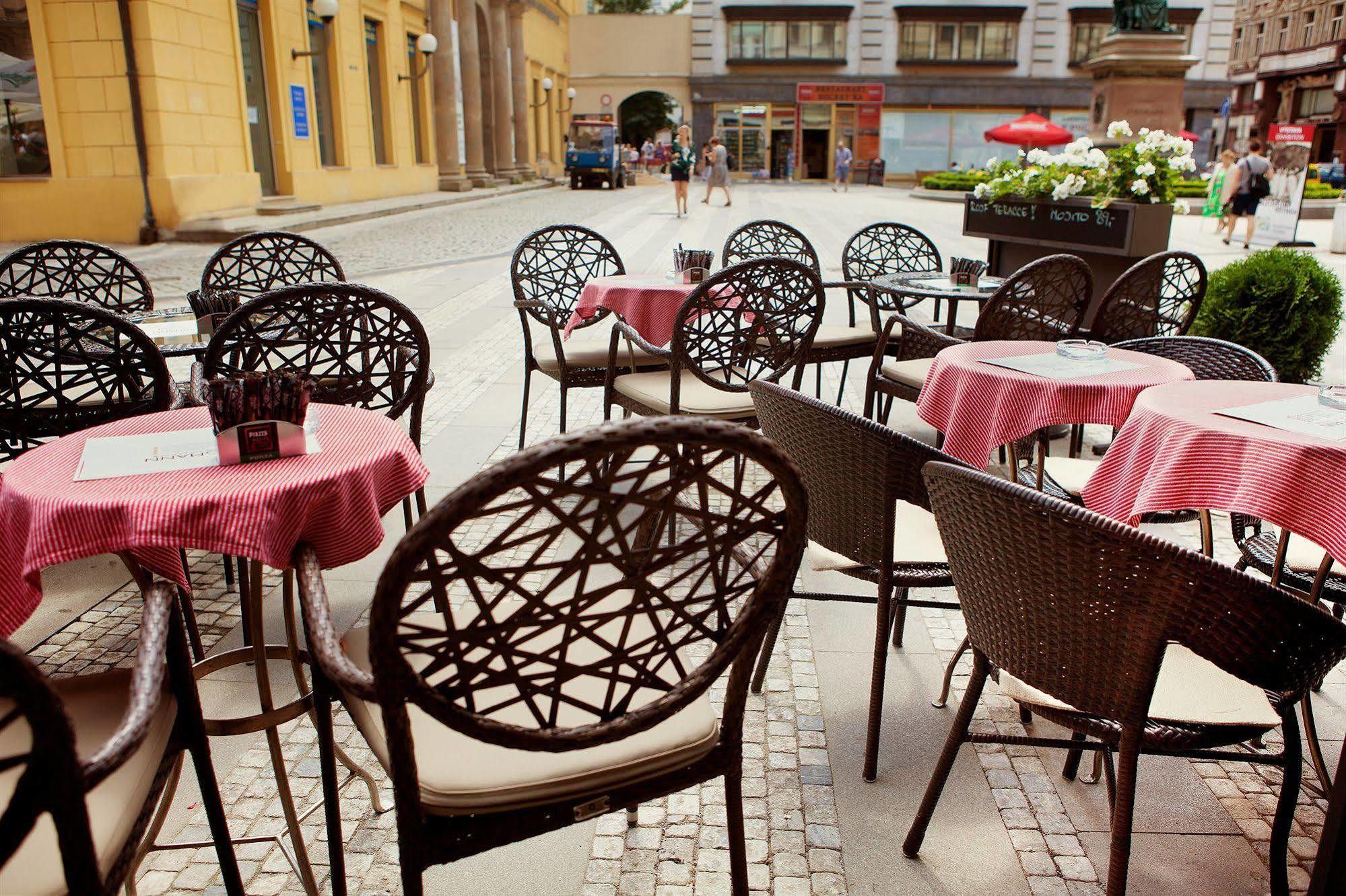 Jungmann Hotel Прага Экстерьер фото