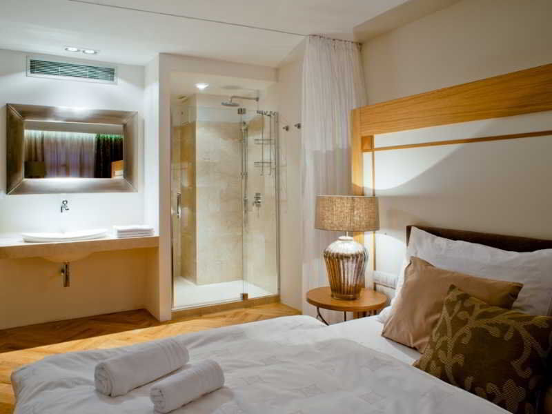 Jungmann Hotel Прага Экстерьер фото